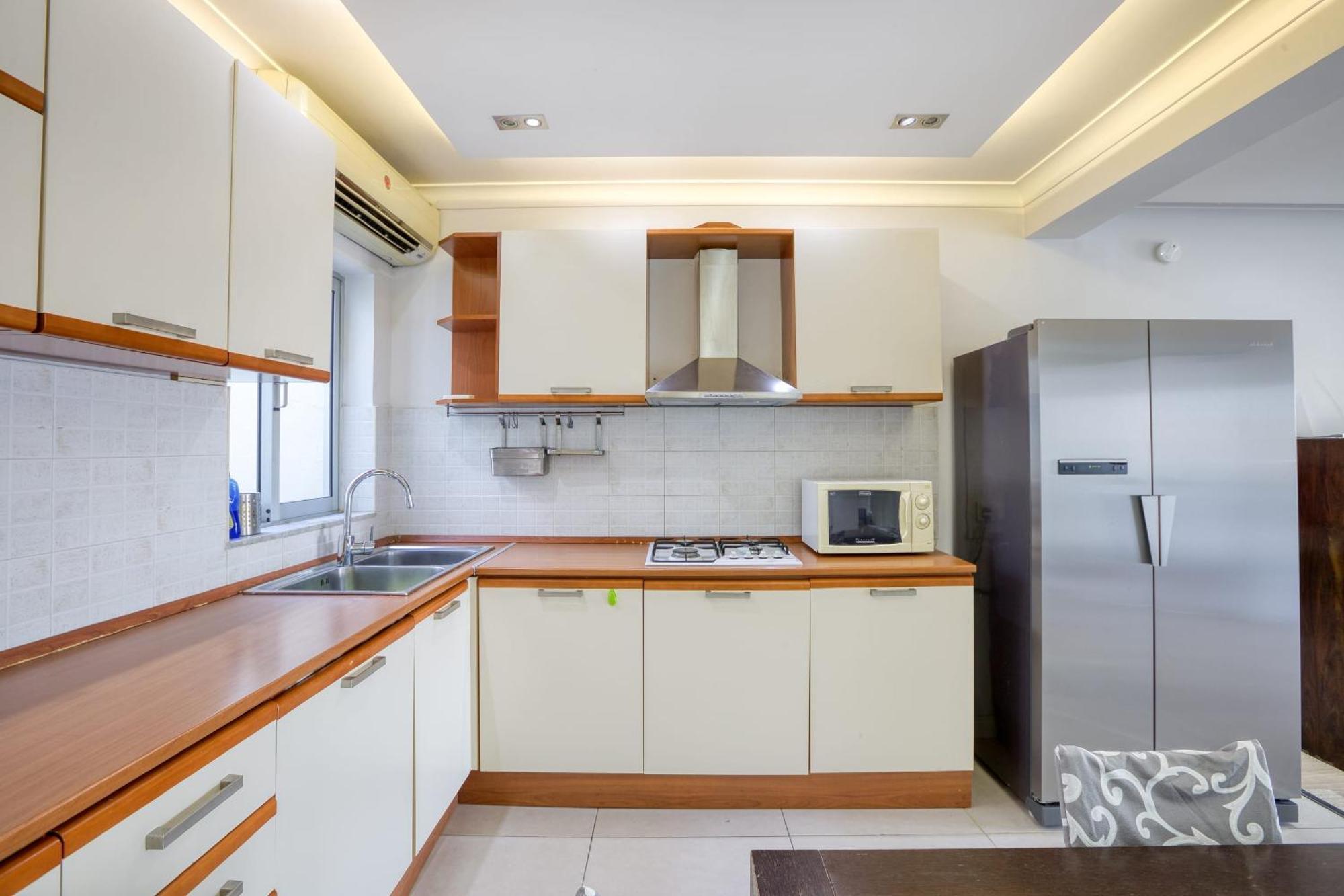 Seafront Apartment-Hosted By Sweetstay Pieta Экстерьер фото